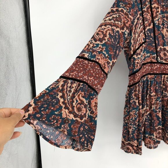 American Eagle Rustic colored Boho Retro Paisley Print Long Bell Sleeve Blouse M - Picture 8 of 16